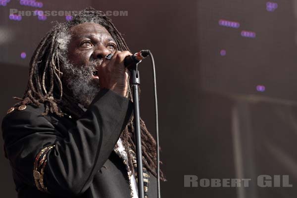 WINSTON MCANUFF - FIXI - 2013-07-21 - PARIS - Parvis de l'Hotel de Ville - 